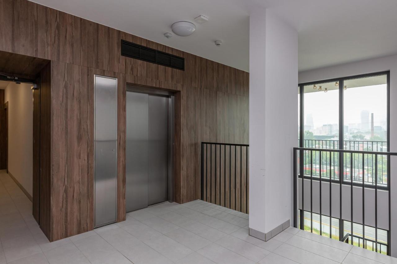 Apartments Business Center Wola Ordona By Renters ワルシャワ エクステリア 写真