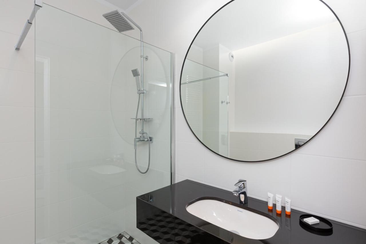 Apartments Business Center Wola Ordona By Renters ワルシャワ エクステリア 写真