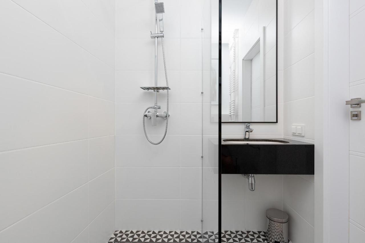Apartments Business Center Wola Ordona By Renters ワルシャワ エクステリア 写真